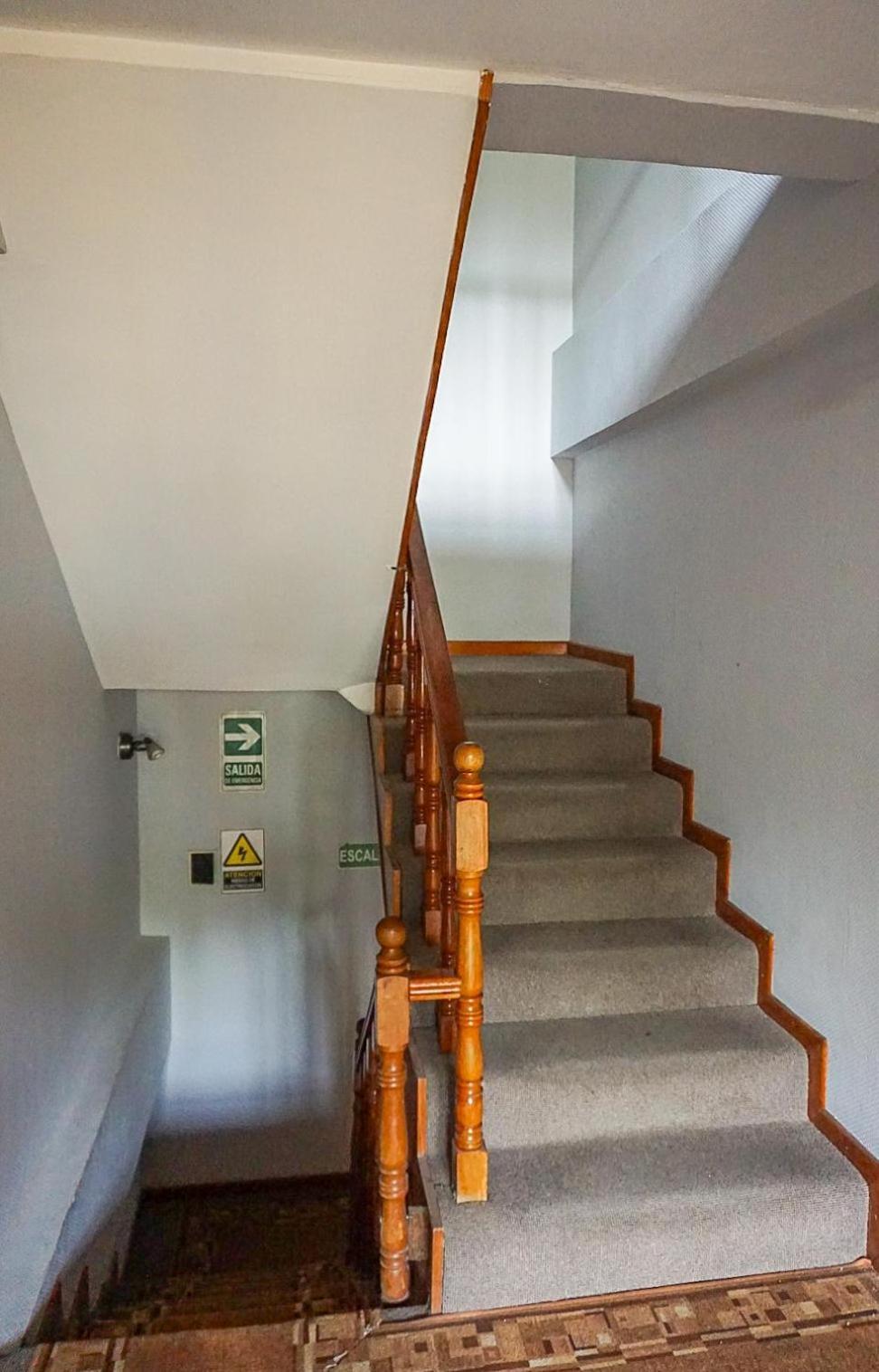 Apart Hotel Libertador El Calafate Eksteriør bilde
